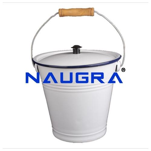 Enamel Pail / Bucket with Lid