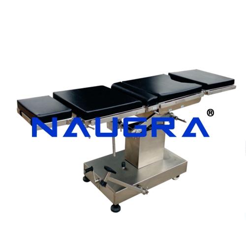 Gearmatic Hydraulic OT Table With Five Section Translucent Top.